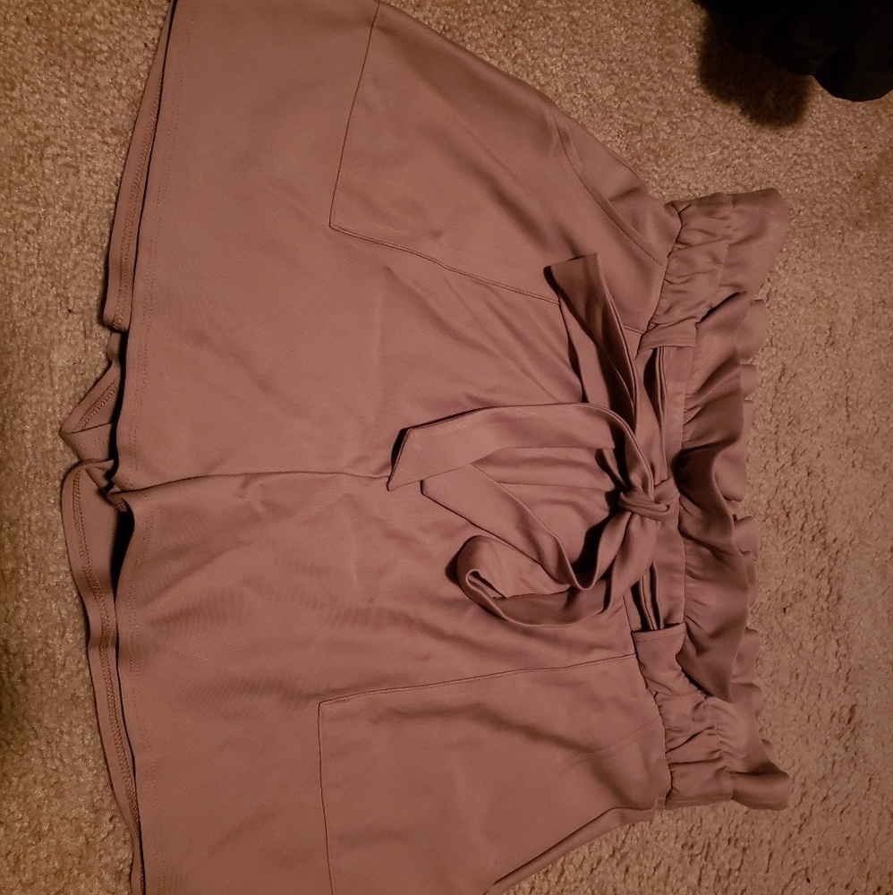 High waisted tie shorts